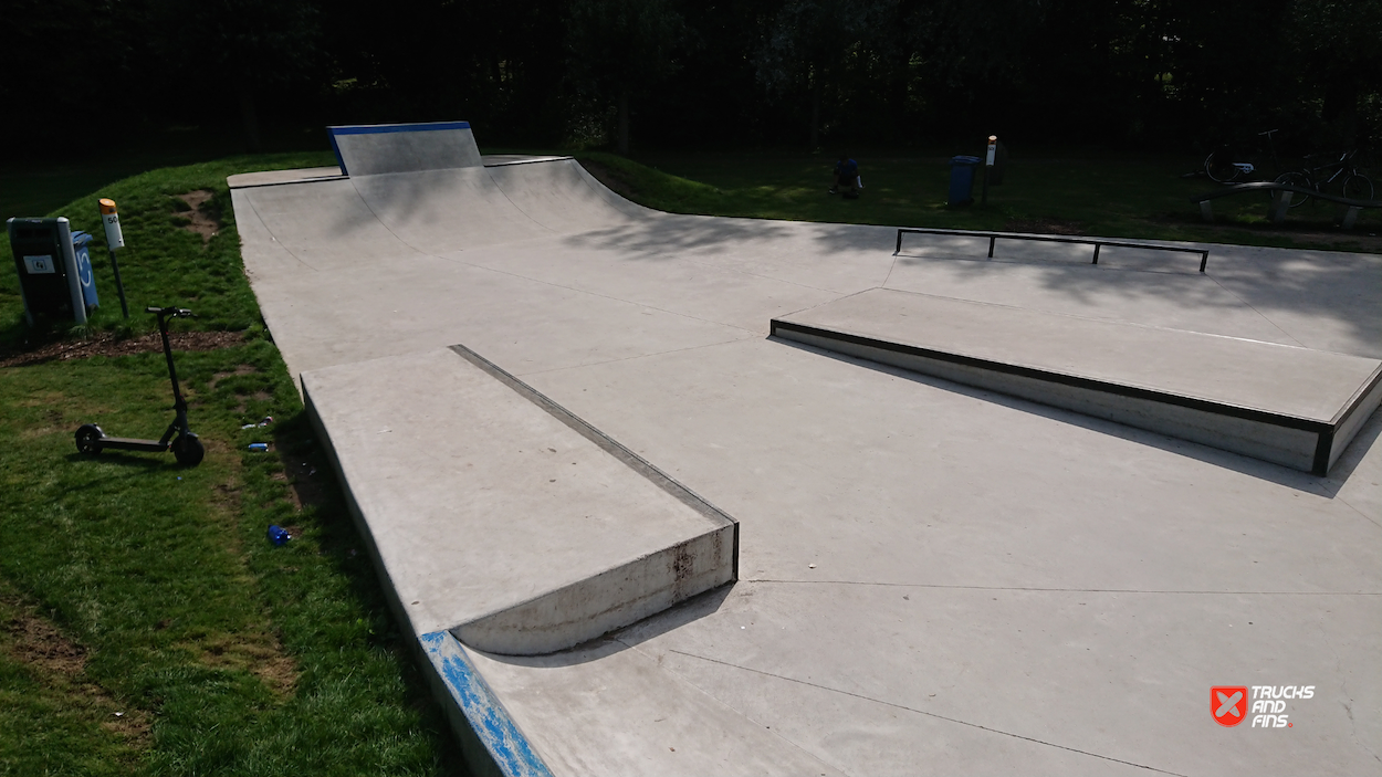 Hallaar skatepark